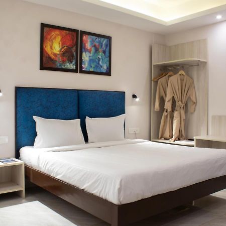 Sandbanks Beach Resort Arambol Esterno foto