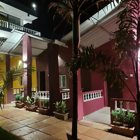 Sandbanks Beach Resort Arambol Esterno foto
